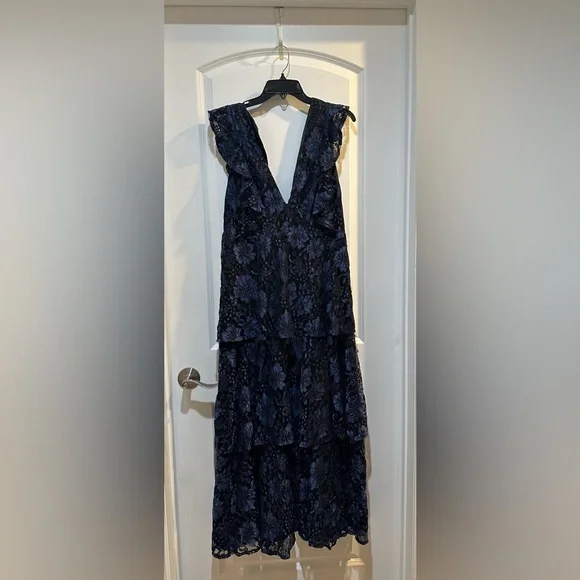 Lulus dress - Picture 4 of 4